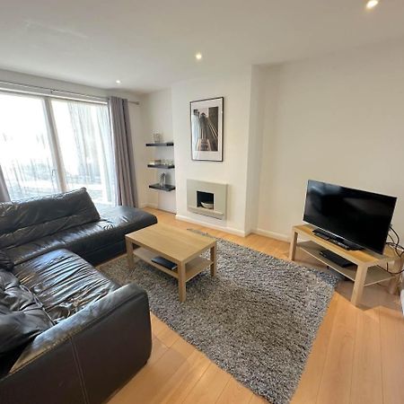 Parc Y Bryn Serviced Apartments Абериствіт Екстер'єр фото