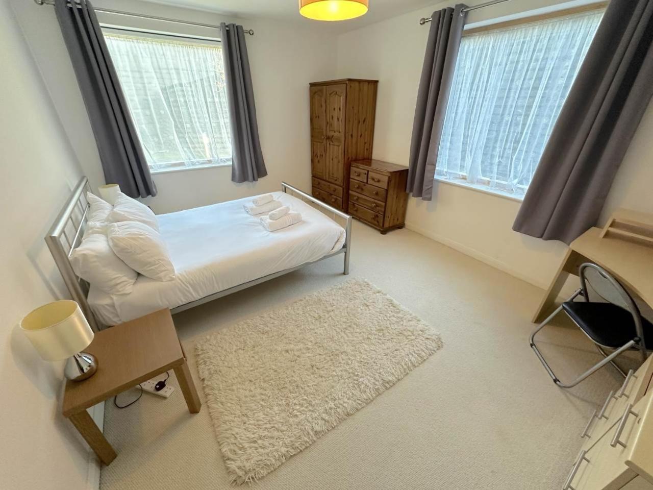 Parc Y Bryn Serviced Apartments Абериствіт Екстер'єр фото
