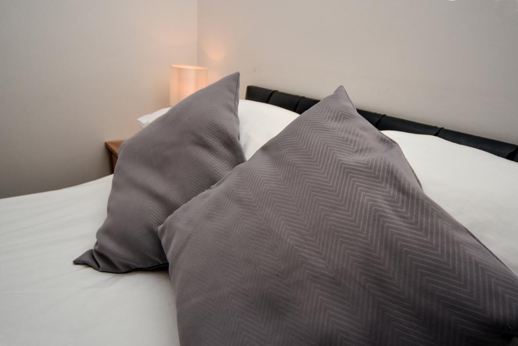 Parc Y Bryn Serviced Apartments Абериствіт Екстер'єр фото