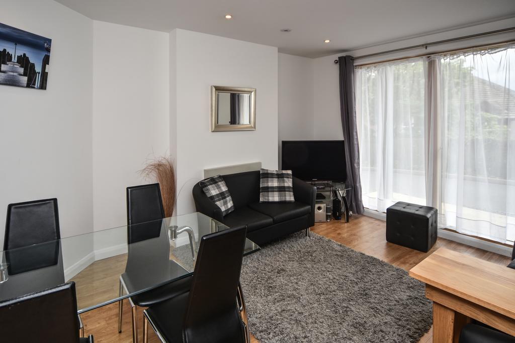Parc Y Bryn Serviced Apartments Абериствіт Екстер'єр фото